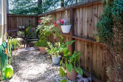 1444 Gold Way, Rohnert Park, CA 94928 - Photo 17