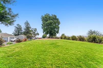 61 Anair Way, Oakland, CA 94605 - Photo 29