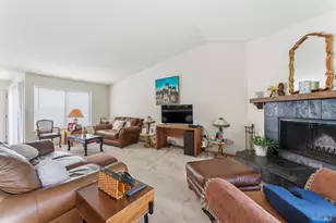 61 Anair Way, Oakland, CA 94605 - Photo 9