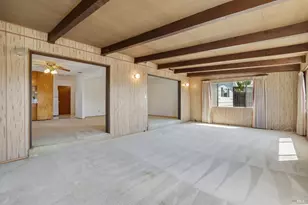 331 E Pacific Ave, Fairfield, CA 94533 - Photo 29
