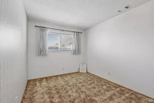331 E Pacific Ave, Fairfield, CA 94533 - Photo 33