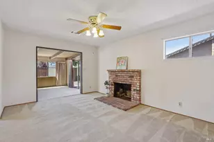 331 E Pacific Ave, Fairfield, CA 94533 - Photo 17