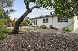1435 Ivy Ln, Petaluma, CA 94954 - Photo 23