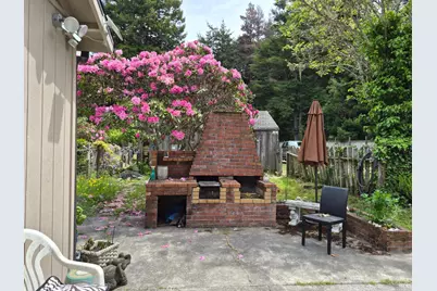 20301 Lyta Way, Fort Bragg, CA 95437 - Photo 9