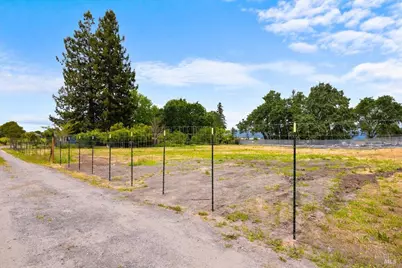 1187 Hart Lane, Fulton, CA 95439 - Photo 3