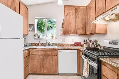 17326 Hillside Avenue, Sonoma, CA 95476 - Photo 33
