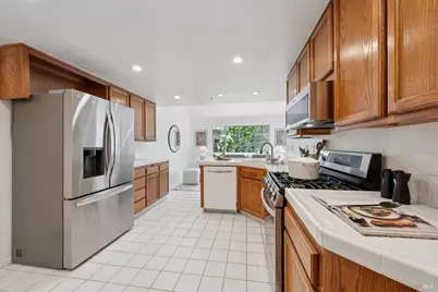 154 Ignacio Valley Circle, Novato, CA 94949 - Photo 11