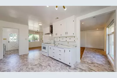 592 South Avenue, Santa Rosa, CA 95407 - Photo 13