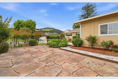 288 San Carlos Way, Novato, CA 94945 - Photo 27