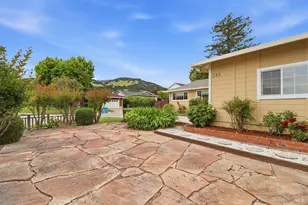 288 San Carlos Way, Novato, CA 94945 - Photo 27