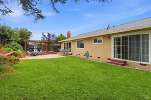 288 San Carlos Way, Novato, CA 94945 - Photo 23