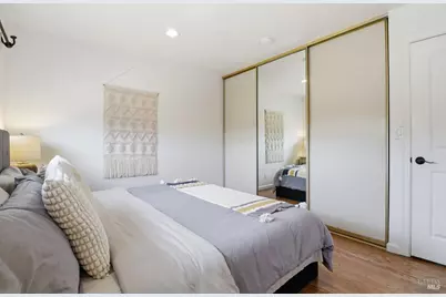 288 San Carlos Way, Novato, CA 94945 - Photo 17