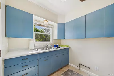305 Belleview Avenue, Rio Dell, CA 95562 - Photo 47