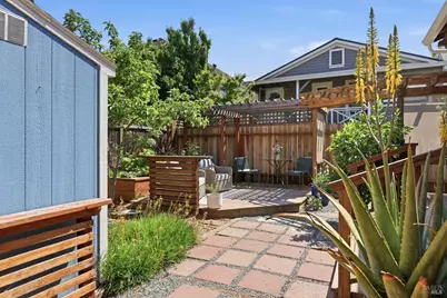 417 F Street, Petaluma, CA 94952 - Photo 45