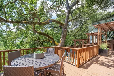 21 Woods Street, San Rafael, CA 94901 - Photo 29