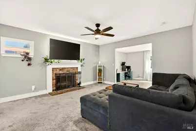 366 Trinity Drive, Vacaville, CA 95687 - Photo 11