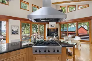 100 Zachary Ln, Glen Ellen, CA 95404 - Photo 11