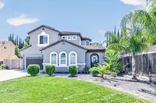 612 Pacific Grove Ct, Vacaville, CA 95688 - Photo 1