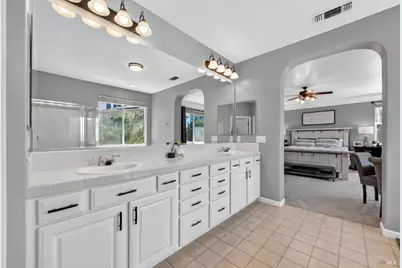 612 Pacific Grove Court, Vacaville, CA 95688 - Photo 39