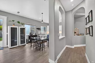 612 Pacific Grove Ct, Vacaville, CA 95688 - Photo 17