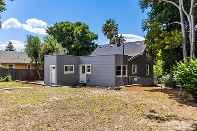 445 E H Street, Benicia, CA 94510 - Photo 33