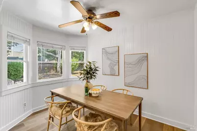445 E H Street, Benicia, CA 94510 - Photo 19