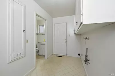 320 Shortt Road, Santa Rosa, CA 95405 - Photo 11