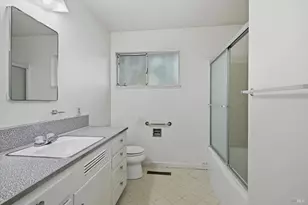 320 Shortt Rd, Santa Rosa, CA 95405 - Photo 17