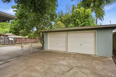 320 Shortt Road, Santa Rosa, CA 95405 - Photo 23