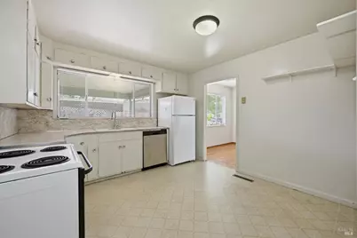 320 Shortt Road, Santa Rosa, CA 95405 - Photo 7
