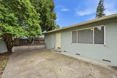 320 Shortt Road, Santa Rosa, CA 95405 - Photo 21