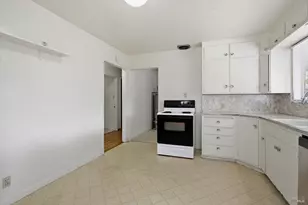 320 Shortt Rd, Santa Rosa, CA 95405 - Photo 9