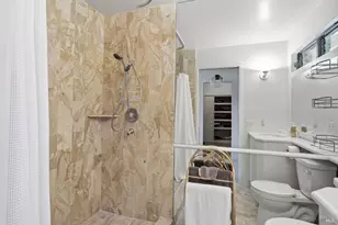 81 Peacock Dr, San Rafael, CA 94901 - Photo 27