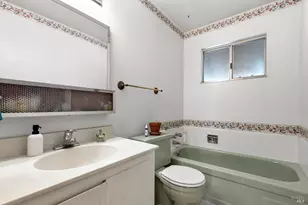 2275 Cambridge Dr, Fairfield, CA 94533 - Photo 23