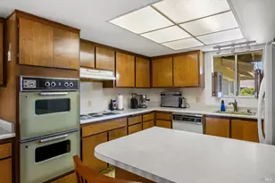 2275 Cambridge Dr, Fairfield, CA 94533 - Photo 15