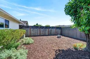 309 Mountain View Dr, Healdsburg, CA 95448 - Photo 25