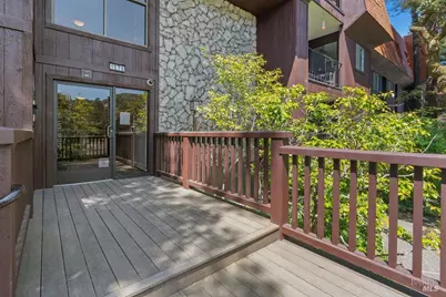 1579 Lincoln Avenue #103, San Rafael, CA 94901 - Photo 3