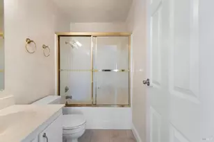 2177 Vista Del Rancho St, Fairfield, CA 94534 - Photo 13