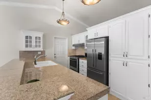 2177 Vista Del Rancho St, Fairfield, CA 94534 - Photo 11