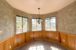 27009 Hawk Ct, Willits, CA 95490 - Photo 5