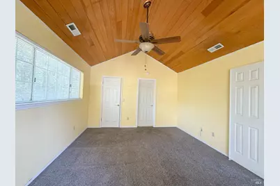 27009 Hawk Court, Willits, CA 95490 - Photo 13