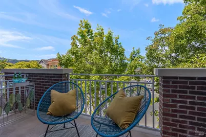 294 1st Street, Benicia, CA 94510 - Photo 9