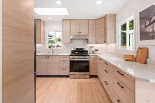 2 Las Huertas Ct, San Rafael, CA 94903 - Photo 11