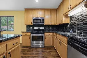 126 Park Pl Dr, Petaluma, CA 94954 - Photo 13
