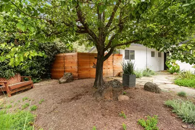 104 Lobo Vista, Novato, CA 94947 - Photo 3