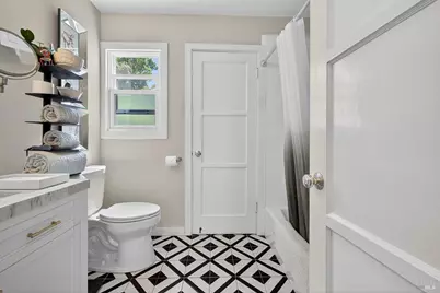 1832 Wright Street, Santa Rosa, CA 95404 - Photo 15