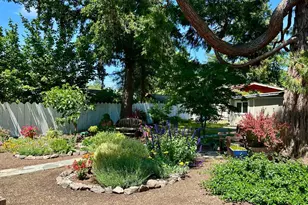 735 Carr Ave, Santa Rosa, CA 95404 - Photo 43