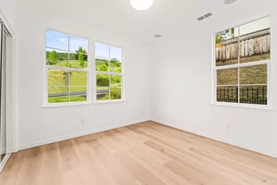 8364 Bennington Court, Vallejo, CA 94591 - Photo 9