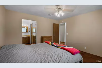 655 W Creekside Circle, Dixon, CA 95620 - Photo 19