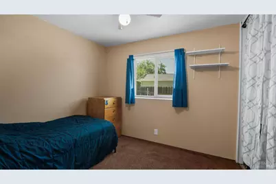 655 W Creekside Circle, Dixon, CA 95620 - Photo 23